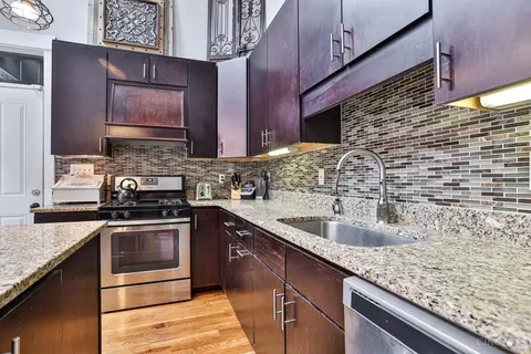 Kitchen - 219 Wade St, Cincinnati, OH 45202 photo 4 of 5