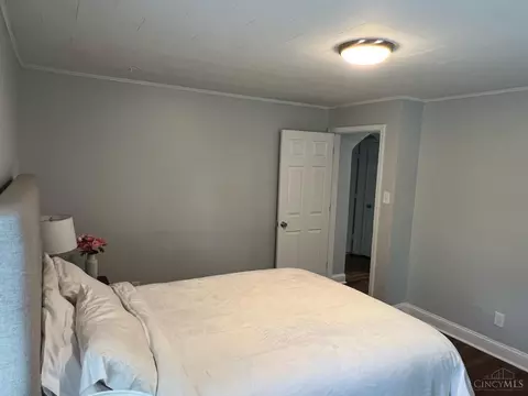 Bedroom - 3224 Buell St, Cincinnati, OH 45211 photo 3 of 6