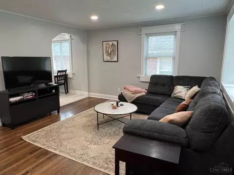 Living - 3224 Buell St, Cincinnati, OH 45211 photo 1 of 4