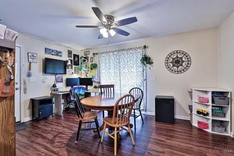 Dining - 772 Smiley Ave, Forest Park, OH 45240 photo 1 of 3
