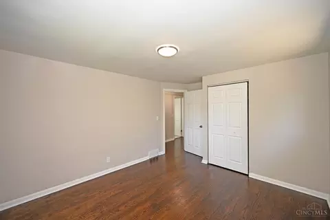 811 Danny Dr, Cincinnati, OH 45245 photo 22