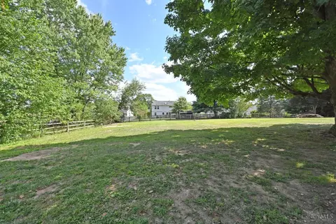 811 Danny Dr, Cincinnati, OH 45245 photo 43