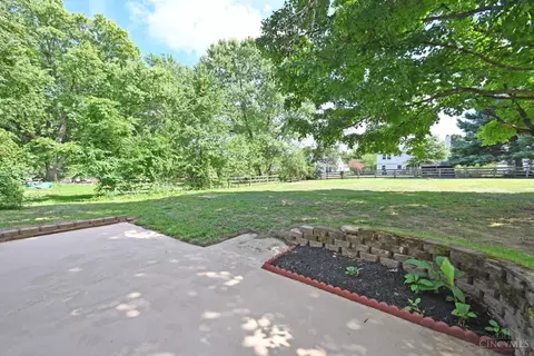 811 Danny Dr, Cincinnati, OH 45245 photo 40