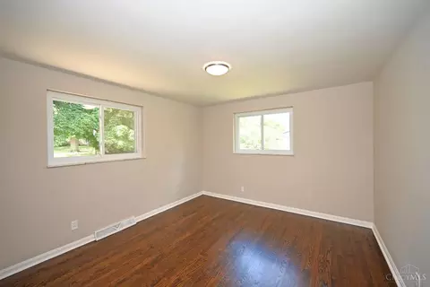 811 Danny Dr, Cincinnati, OH 45245 photo 21