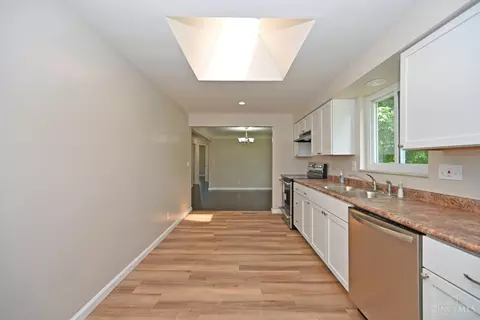 811 Danny Dr, Cincinnati, OH 45245 photo 16