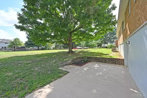 811 Danny Dr, Cincinnati, OH 45245 photo 42