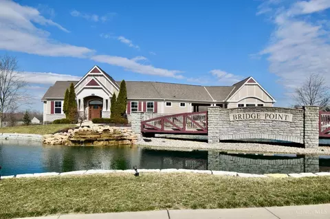 7983 Oakbridge Way, Cincinnati, OH 45248 photo 19