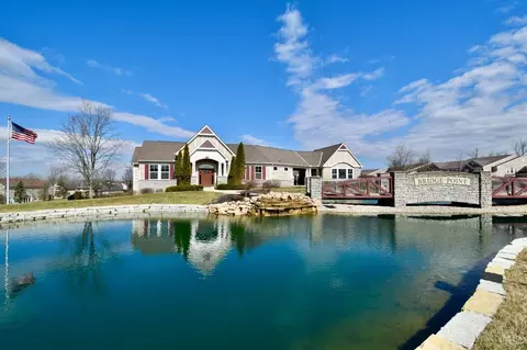 7983 Oakbridge Way, Cincinnati, OH 45248 photo 20