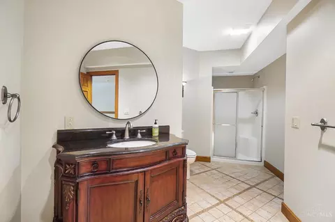 Bath - 357 Summer View Dr, Cincinnati, OH 45255 photo 7 of 7