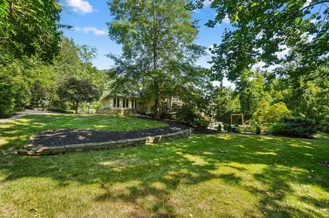Exterior - 357 Summer View Dr, Cincinnati, OH 45255 photo 14 of 14