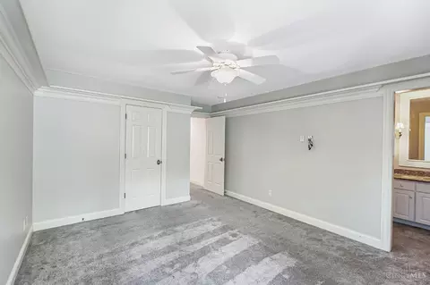 Bedroom - 357 Summer View Dr, Cincinnati, OH 45255 photo 5 of 6