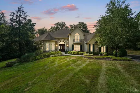 Exterior - 357 Summer View Dr, Cincinnati, OH 45255 photo 3 of 14