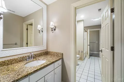 Bath - 357 Summer View Dr, Cincinnati, OH 45255 photo 6 of 7