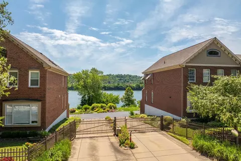 2207 Riverside Dr #C4, Cincinnati, OH 45202 photo 5