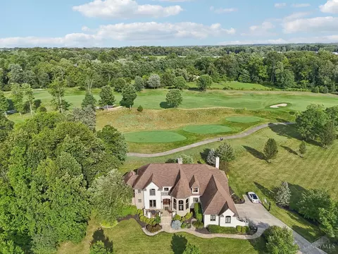 5850 Grand Legacy Dr, Hamilton Township, OH 45039