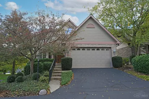 8849 Montgomery Rd, Cincinnati, OH 45236