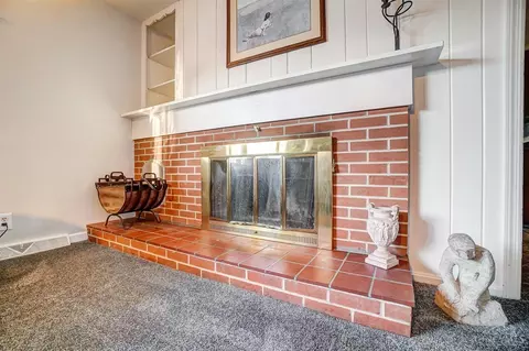 Living - 4855 Beechwood Rd, Cincinnati, OH 45244 photo 6 of 7