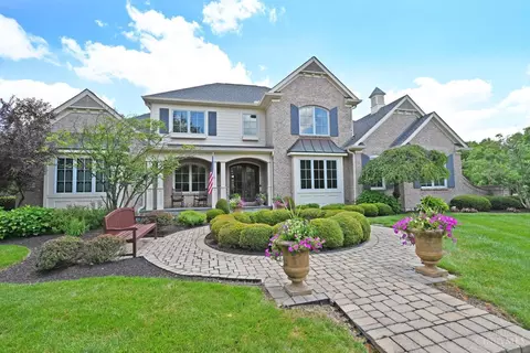 4923 Chestnut Hill Dr, Mason, OH 45040