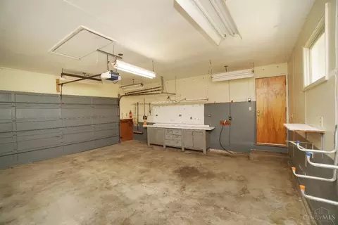 4586 Layhigh Rd, Hamilton, OH 45013 photo 47