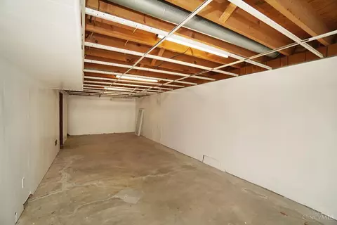 4586 Layhigh Rd, Hamilton, OH 45013 photo 32