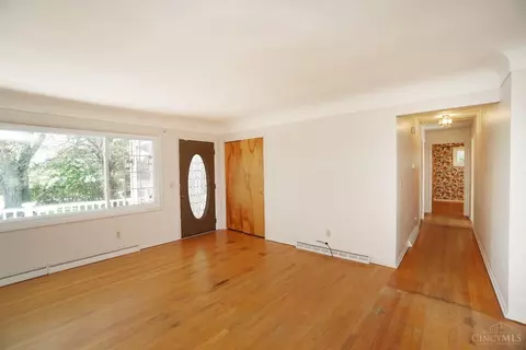 4586 Layhigh Rd, Hamilton, OH 45013 photo 11