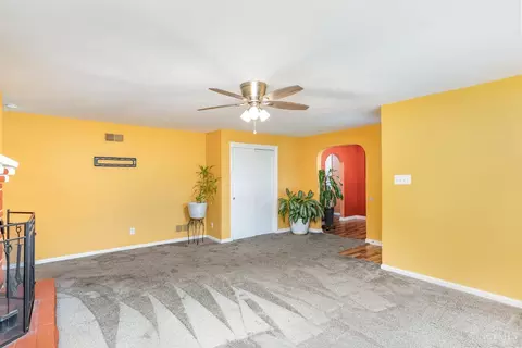 Living - 254 Second St, Morrow, OH 45152 photo 2 of 3