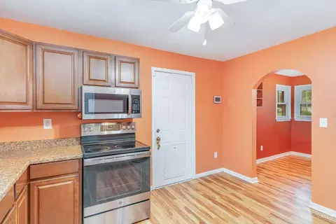 Entry Way - 254 Second St, Morrow, OH 45152 photo 1 of 2