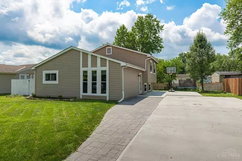 1733 Laredo Dr, Hamilton, OH 45013