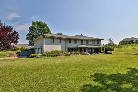 328 Mt Holly Rd, Amelia, OH 45102