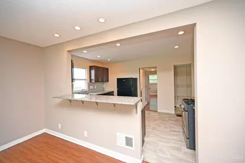 3372 Gerold Dr, Cincinnati, OH 45238 photo 6