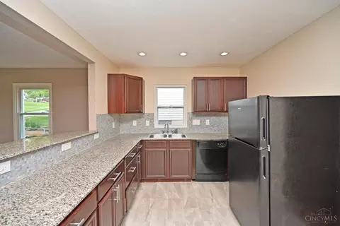 3372 Gerold Dr, Cincinnati, OH 45238 photo 7