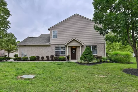 3689 Thorngate Dr, Mason, OH 45040