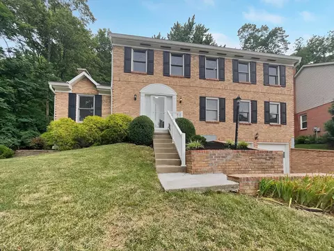7610 Holliston Pl, Cincinnati, OH 45255