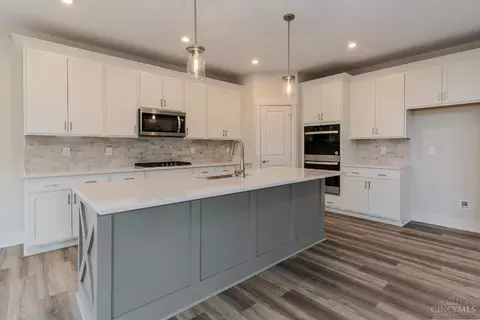 1124 Trailhead Pl, Harrison, OH 45030 photo 8