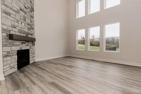 1124 Trailhead Pl, Harrison, OH 45030 photo 4