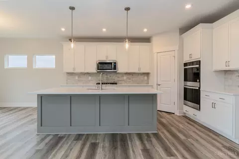 1124 Trailhead Pl, Harrison, OH 45030 photo 9