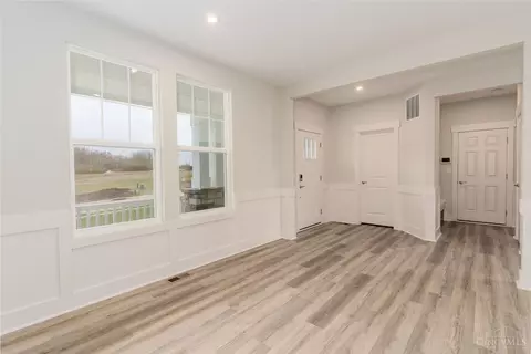 1124 Trailhead Pl, Harrison, OH 45030 photo 2