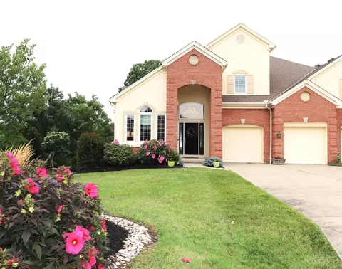30 Edinburgh Pl, North Bend, OH 45052