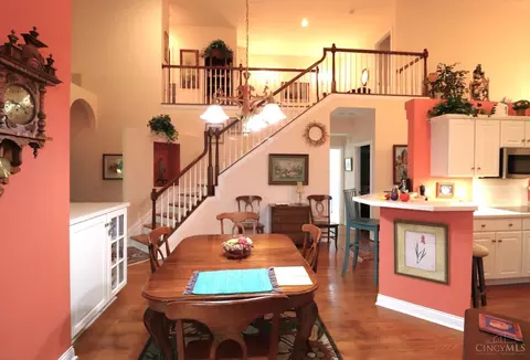 Dining - 30 Edinburgh Pl, North Bend, OH 45052 photo 2 of 4