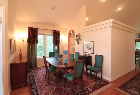 Dining - 30 Edinburgh Pl, North Bend, OH 45052 photo 3 of 4