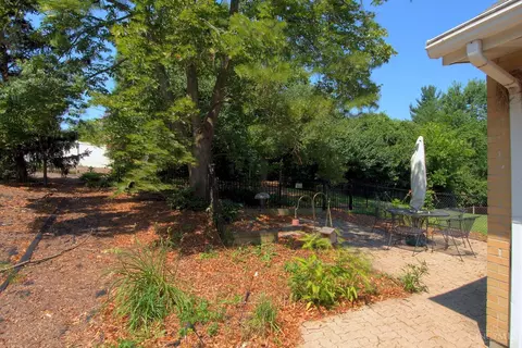300 Ingram Rd, Greenhills, OH 45218 photo 11