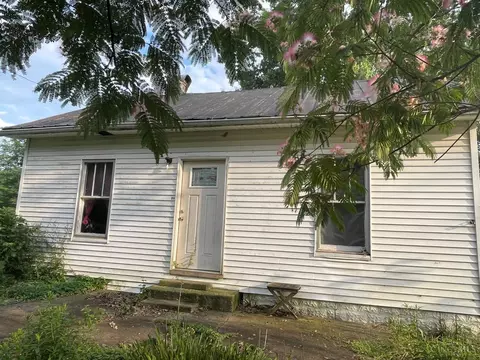 450 Shinkles Ridge Rd, Lewis Twp, OH 45121