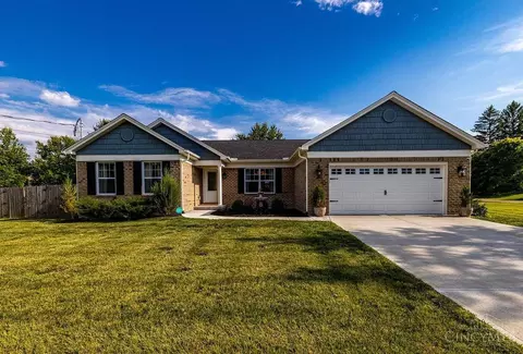 49 Jeffrey Cir, Oxford, OH 45056