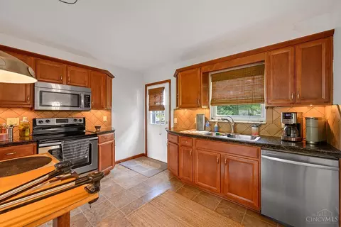 11866 Pippin Rd, Cincinnati, OH 45231 photo 14