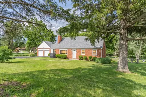 11866 Pippin Rd, Cincinnati, OH 45231 photo 2
