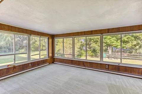 Exterior - 5455 Fox Rd, Cincinnati, OH 45239 photo 3 of 9