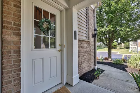 630 Heritage Sq, Harrison, OH 45030 photo 3