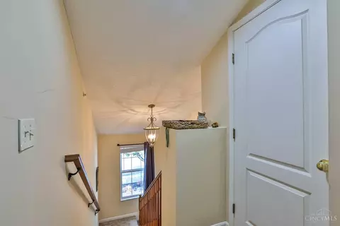 630 Heritage Sq, Harrison, OH 45030 photo 4