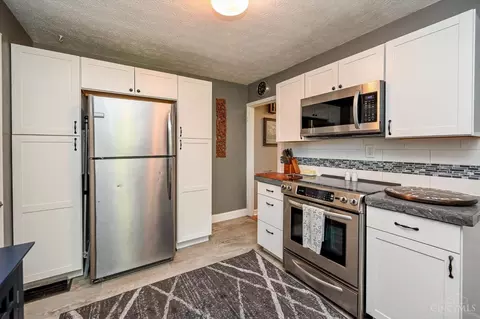 8373 Wicklow Ave, Cincinnati, OH 45236 photo 20