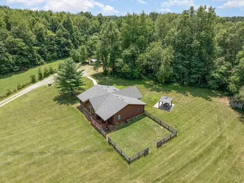 4282 Anderson State Rd, Fayetteville, OH 45118